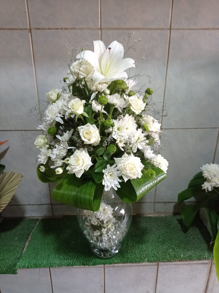 Bouquet natural flowers  Preview Image