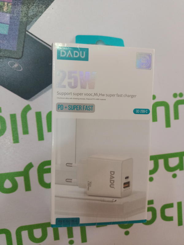 شاحن تايب سى dadu 25w pd+usb Image 1 Preview