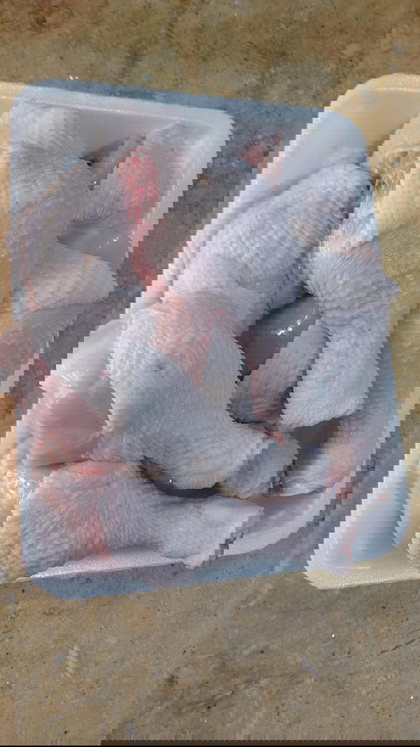 دبوس Image 3 Preview