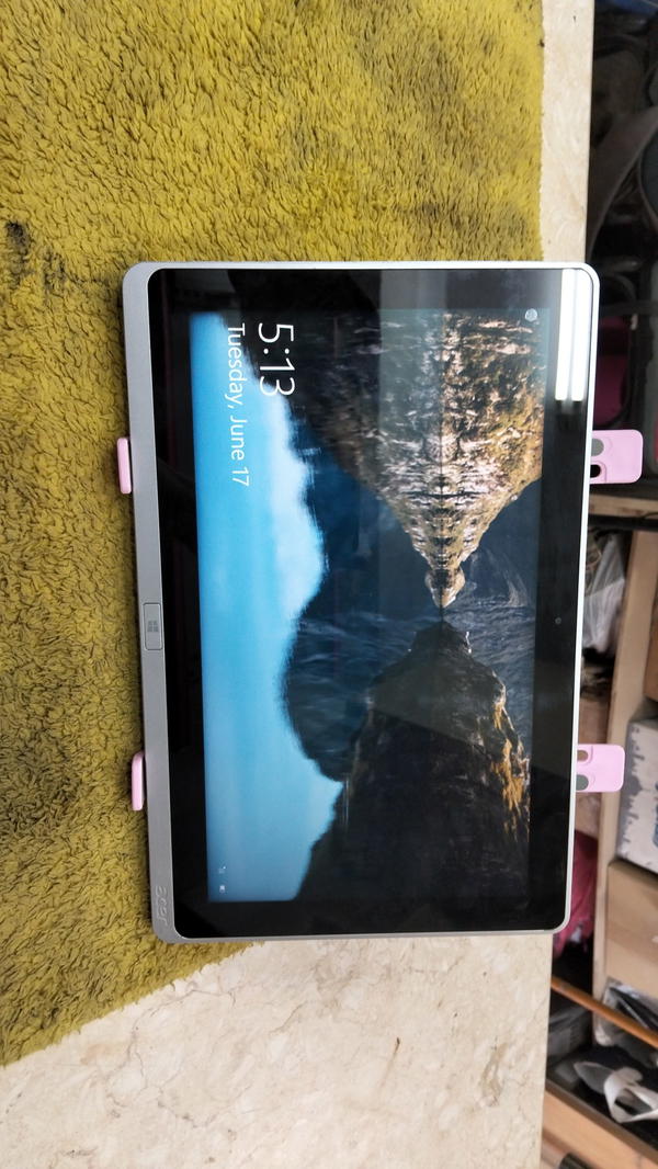 Acer Iconia W701  لاب توب وتابلت في جهاز واحد!  Image 5 Preview