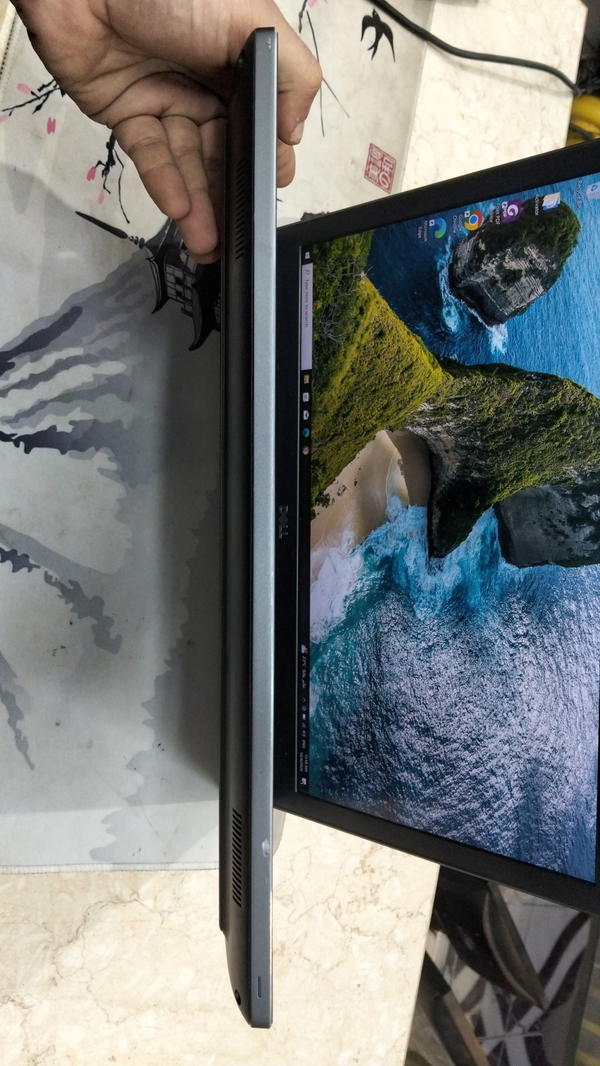 Dell precision 7530 Image 7 Preview