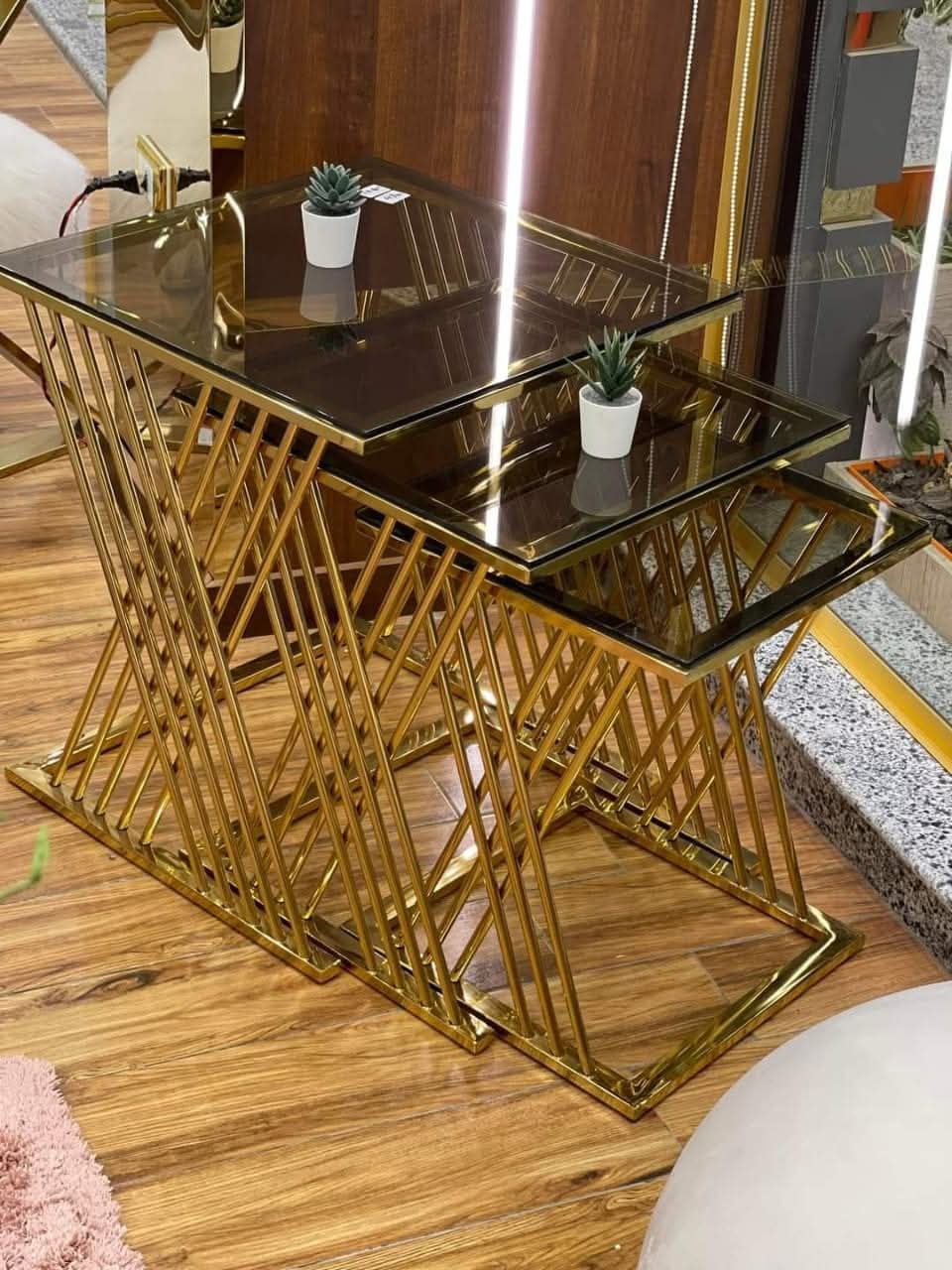 ترابيزه ( ديكور ) Preview Image