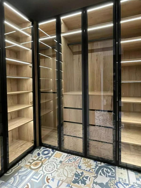 درسينج رووم  Image 1 Preview