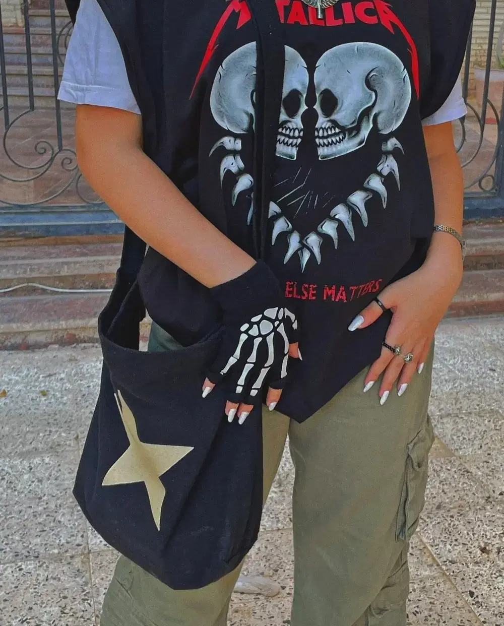beige star  Preview Image