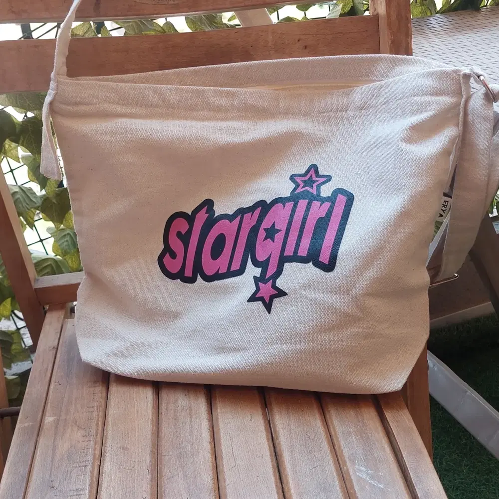star girl cross bag  Preview Image