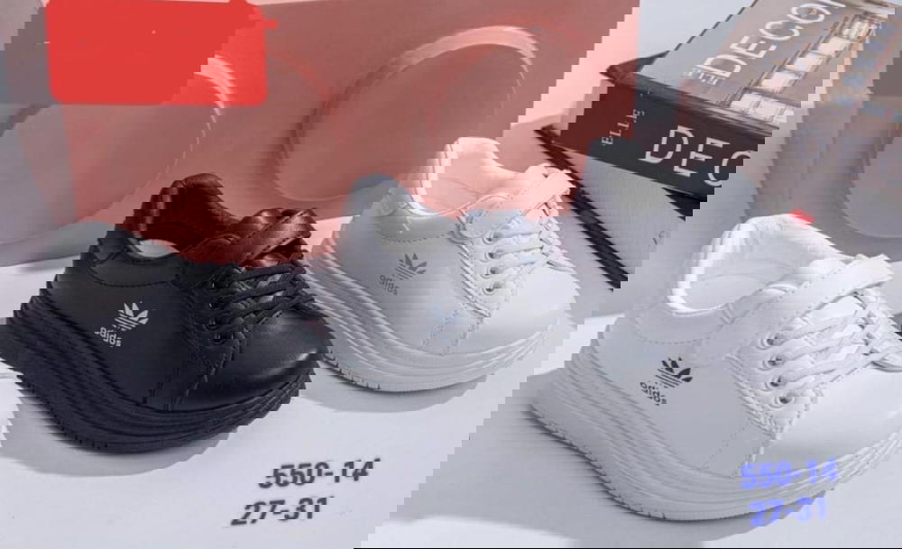 حذاء أطفالي أديداس  Preview Image