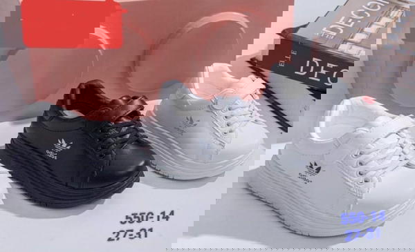حذاء أطفالي أديداس  Image 1 Preview