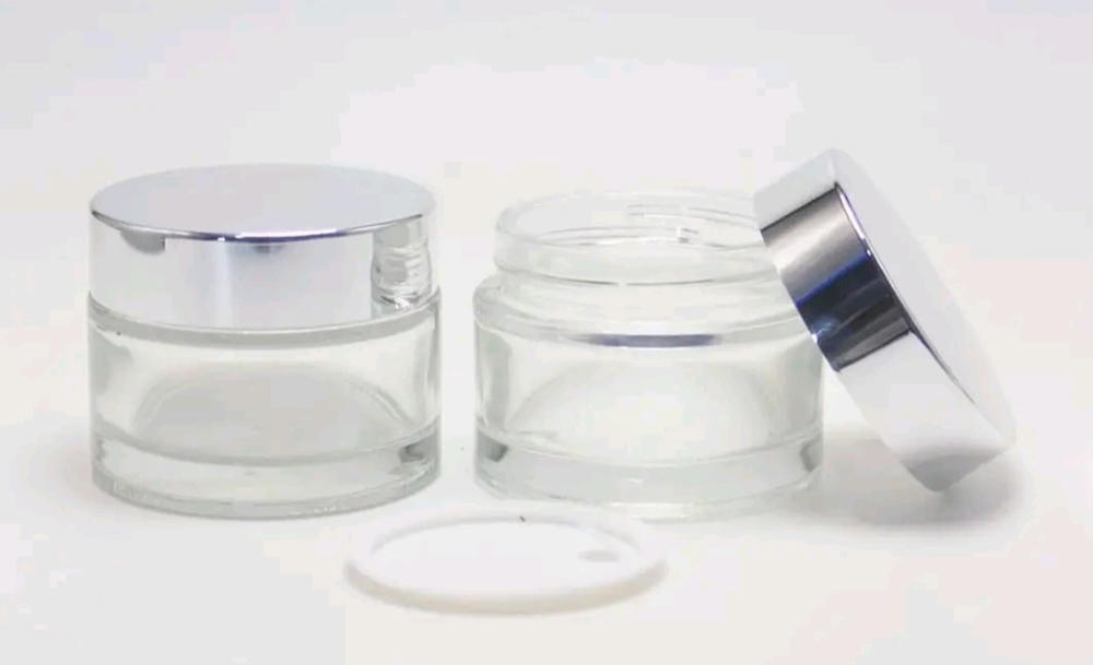 برطمان زجاج حجم ٣٠مل غطاء فضي  Preview Image