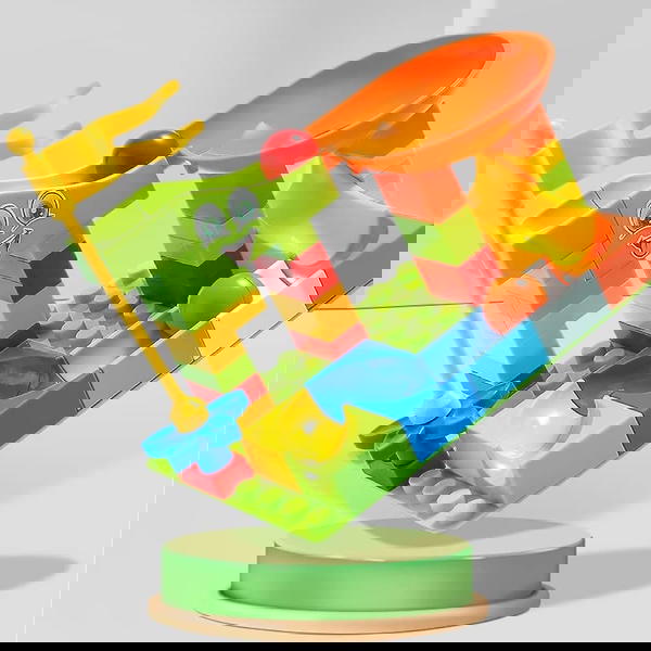 قطار دومينو مع قطع مكعبات شكل محطه Image 6 Preview