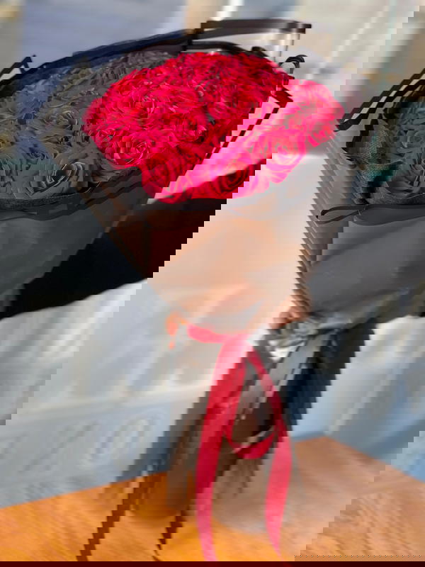 بوكيه ورد احمر قطيفه Image 2 Preview