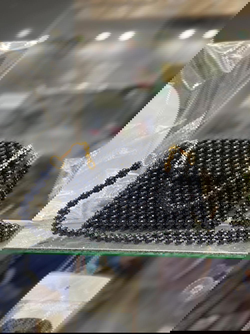 شنطه خرز كريستال اسود مستورد Preview Image