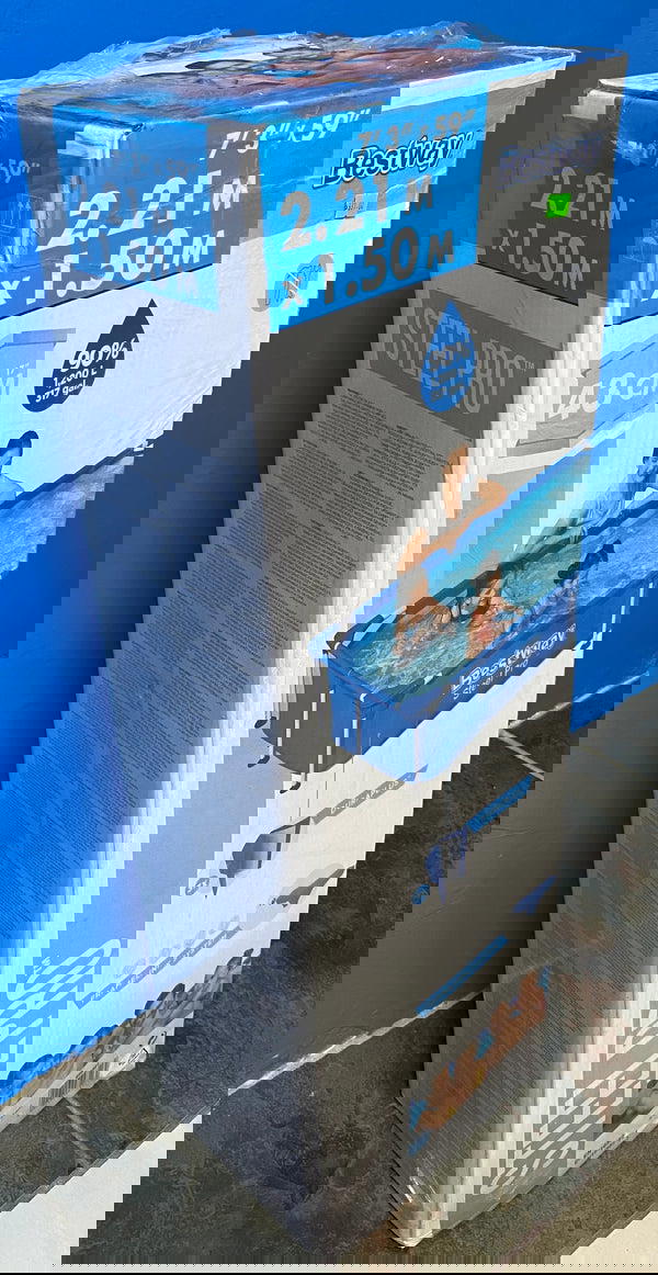 حمام سباحه عائلي مستطيل الشكل من بيست واي، ٢.٢١ متر × ١.٥٠ متر × ٤٣ سم، إطار فولاذي، أزرق، سهل التركيب Preview Image