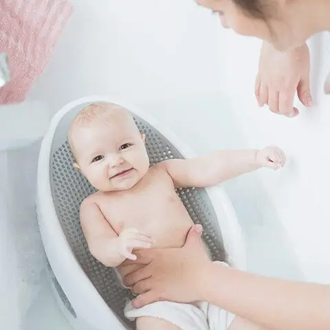 كرسي استحمام سيليكون باطار من البلاستيك Image 10 Preview