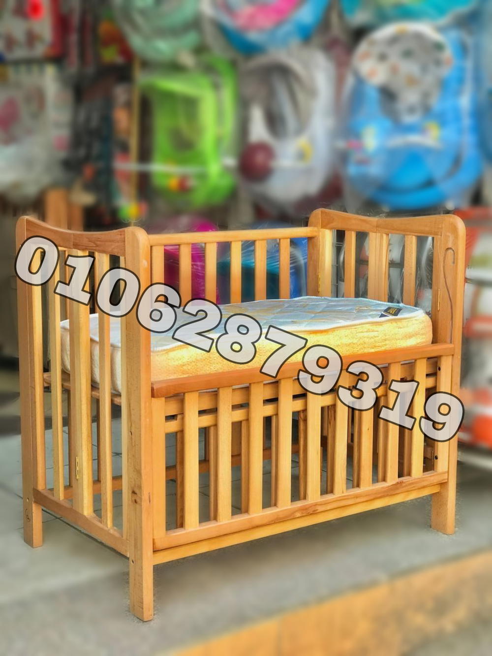 سرير خشب زان مقاس  100سم * 60 سم Preview Image