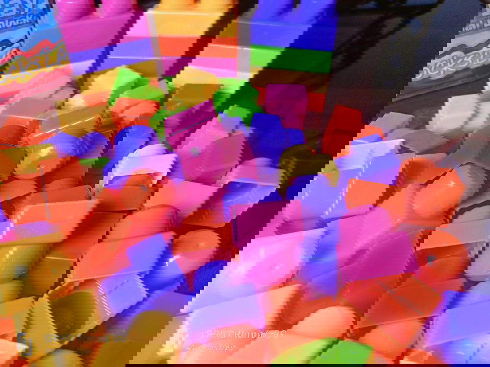 شنطة مكعباااات مستوردة Preview Image