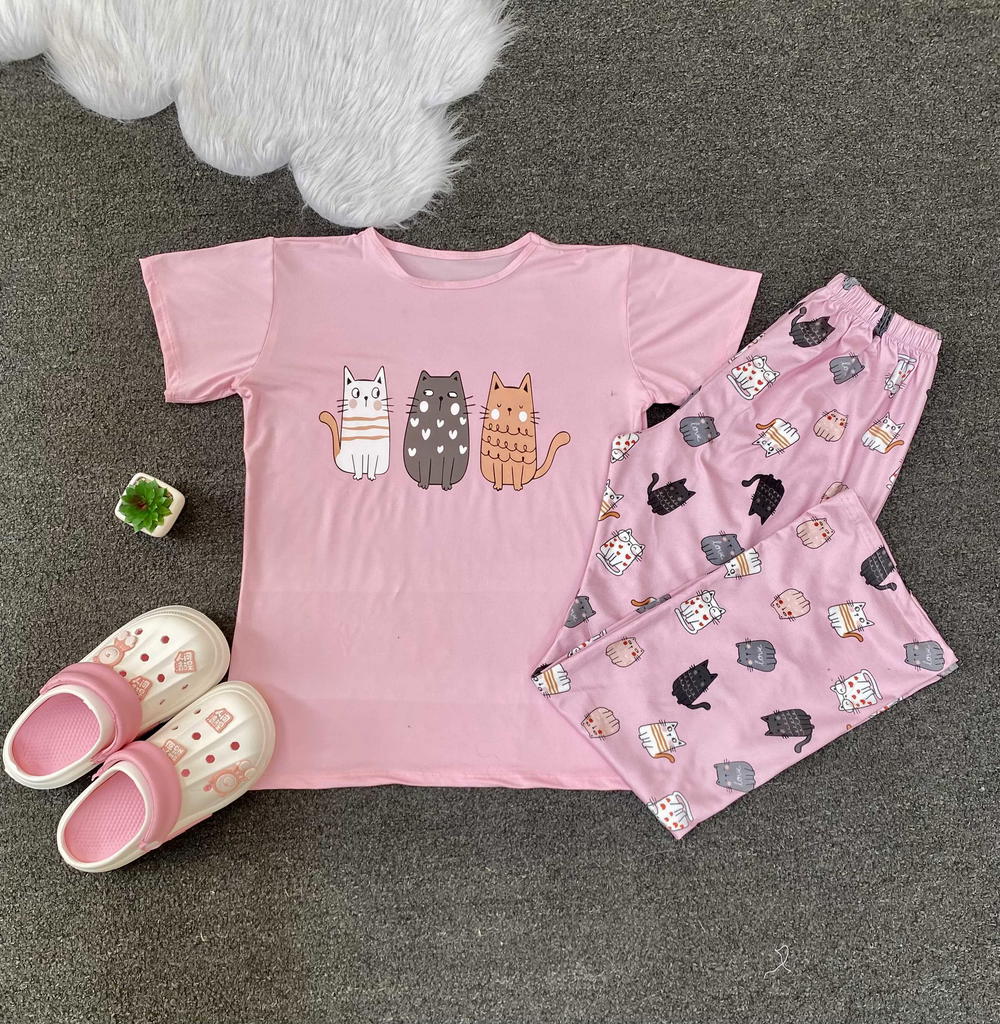 بيجامة حريمي CAT Preview Image