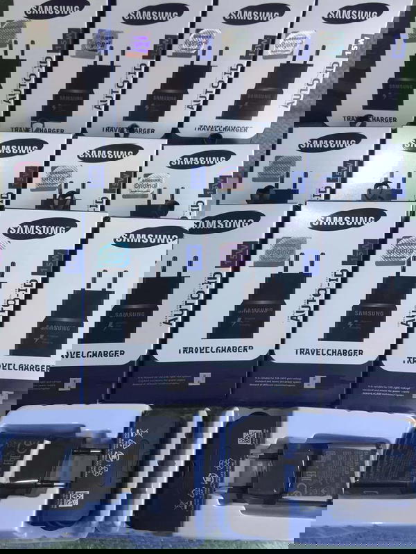 شاحن سامسونق تايب سي 15W Image 1 Preview