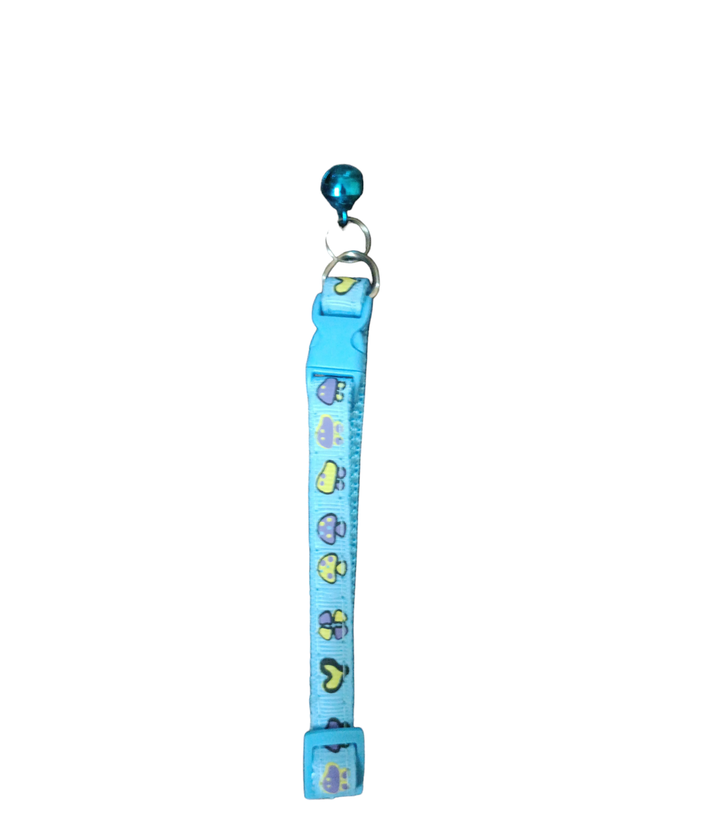 Nylon collar for adult cats, light blue Preview Image