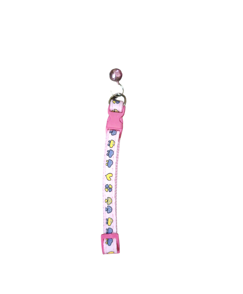 Pink nylon collar for adult cats Preview Image