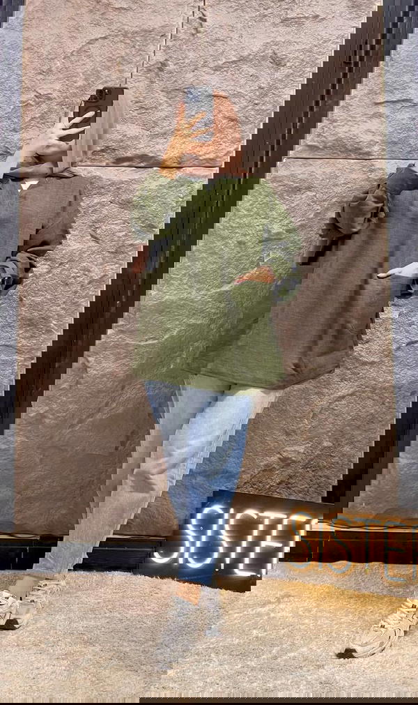 سويتشيرت كتان Image 1 Preview