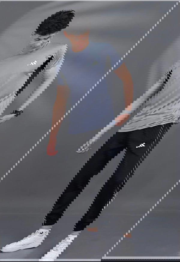 ترننج adidas Image 1 Preview