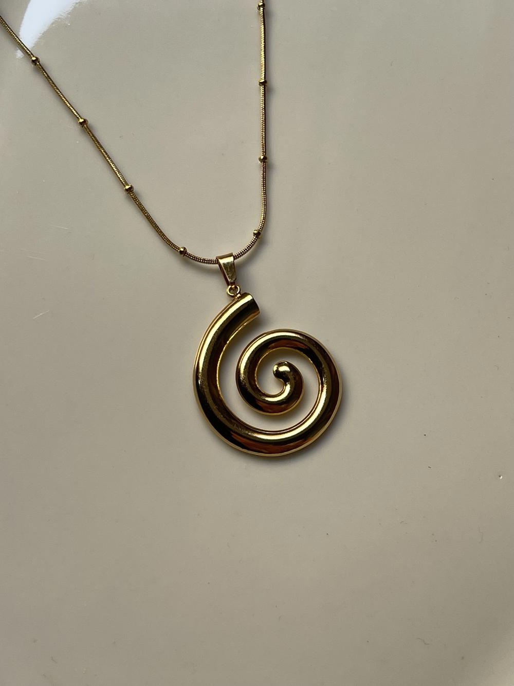 Spiral necklace  Preview Image