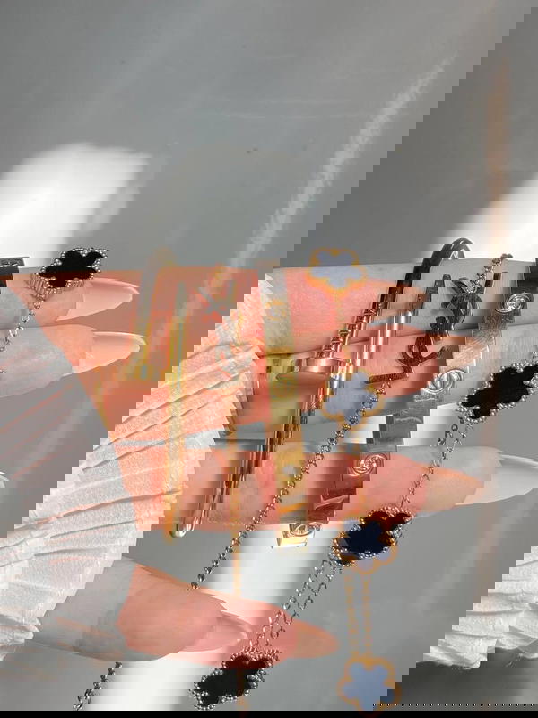 اربع قطع  Image 1 Preview