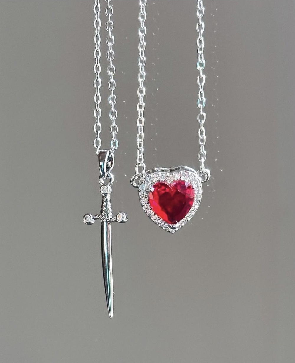 matching necklace  Preview Image