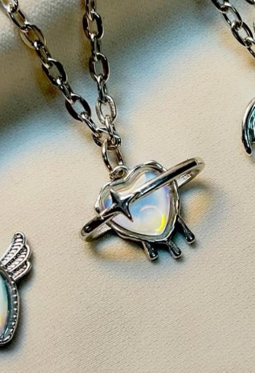 necklace  Preview Image