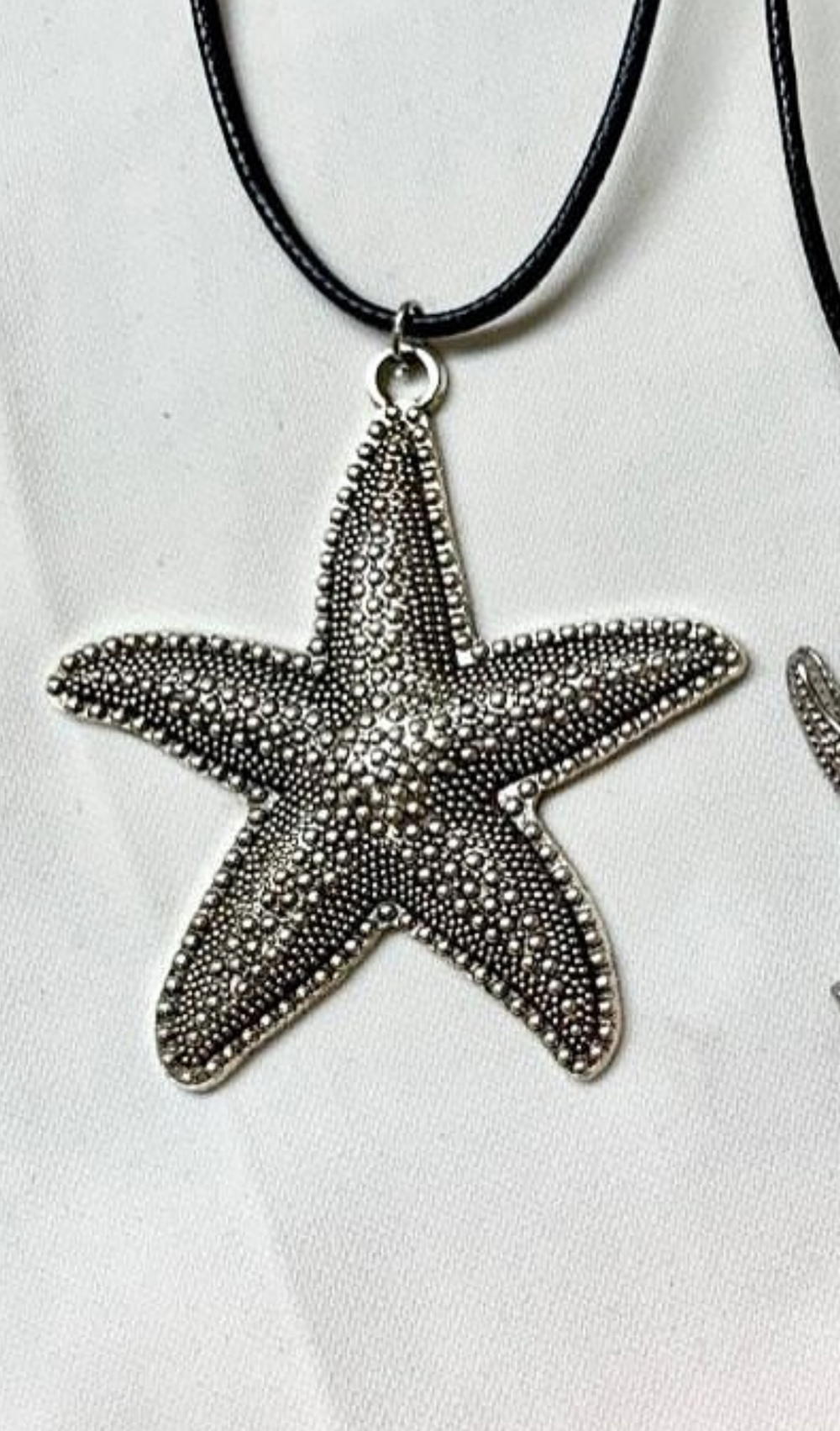 necklace Preview Image