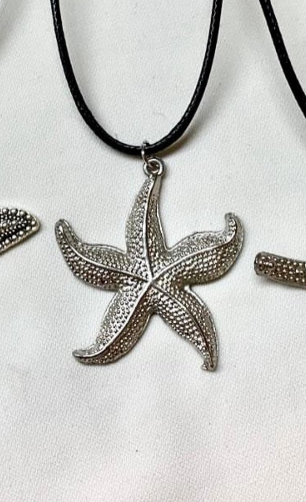 necklace Preview Image