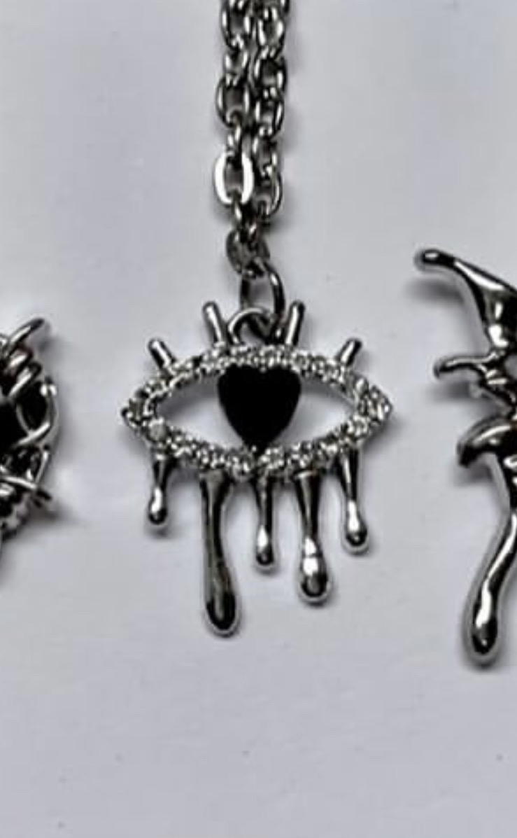 necklace Preview Image