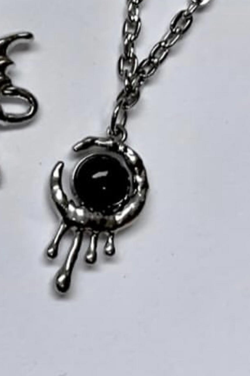 necklace  Preview Image