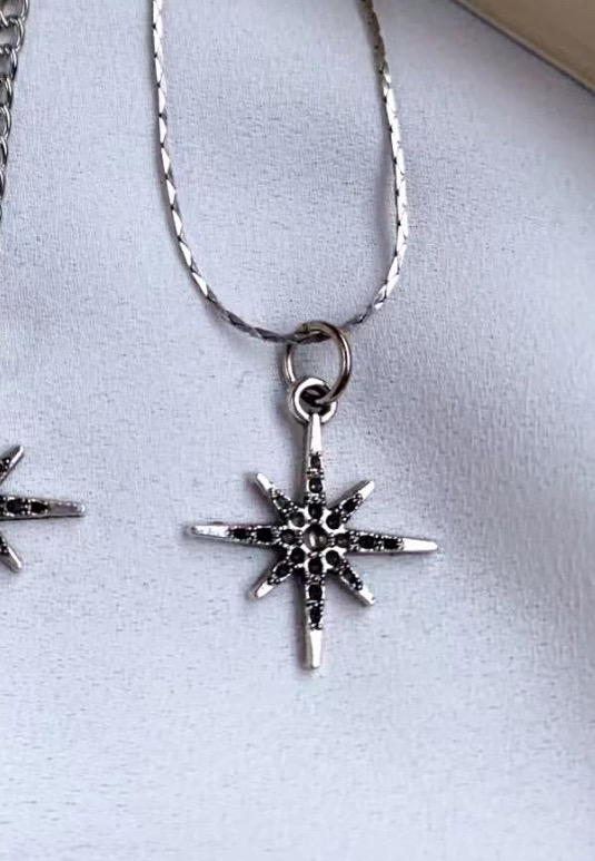 necklace Preview Image