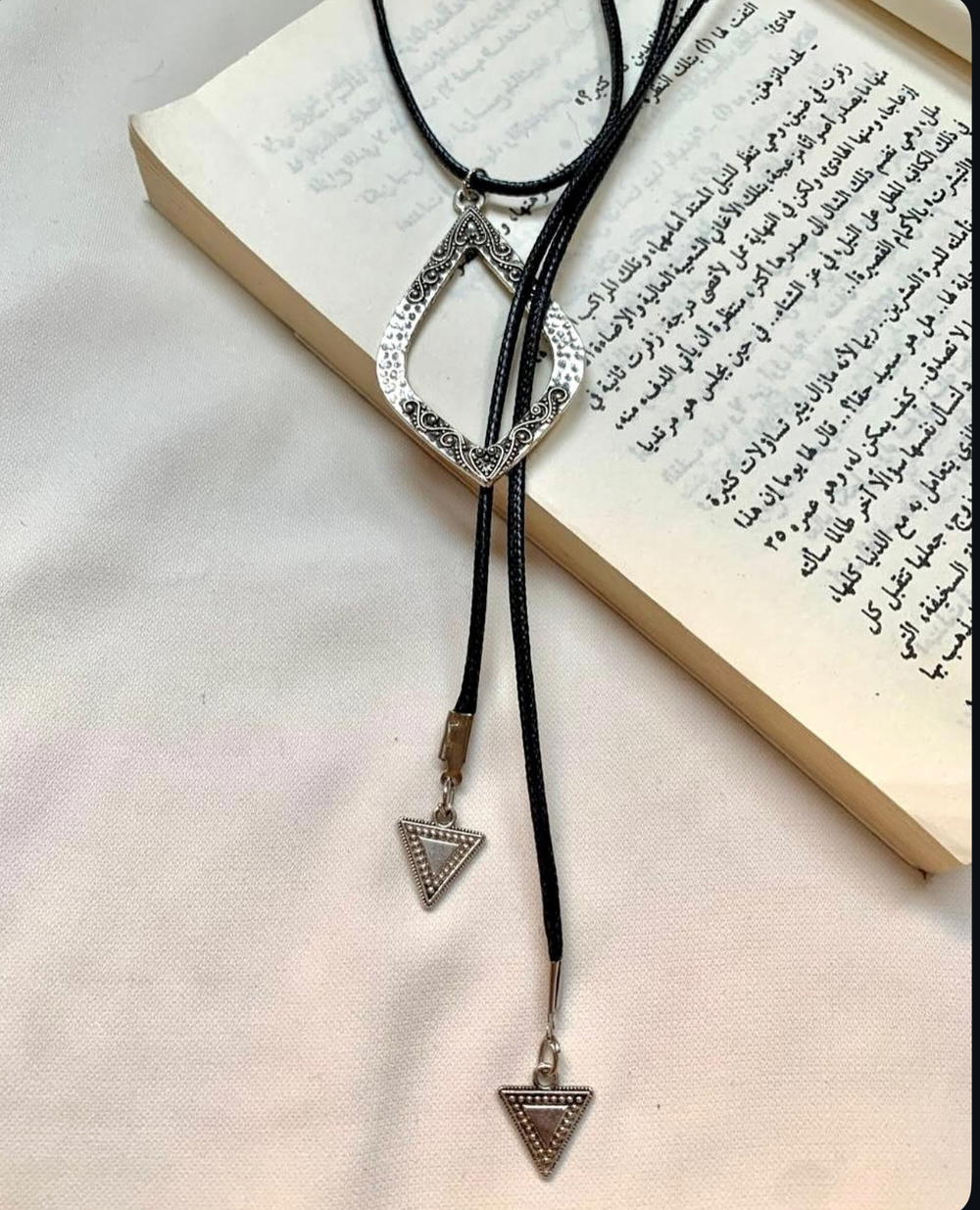 necklace Preview Image