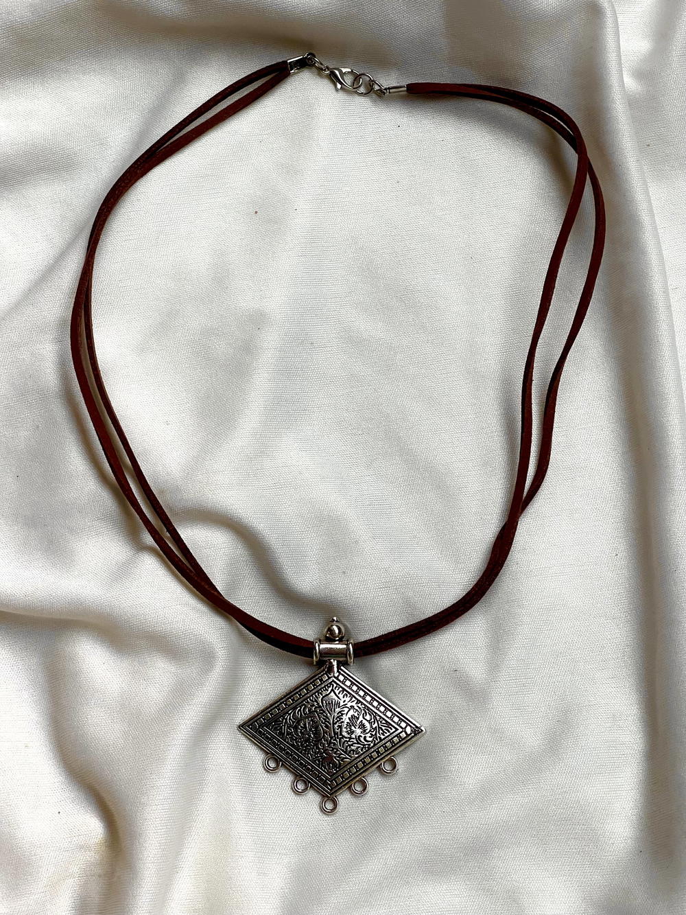 necklace Preview Image