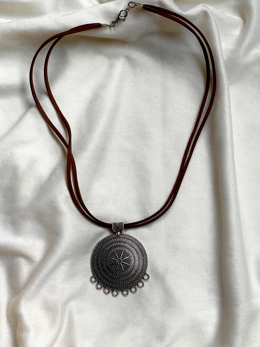 necklace Preview Image