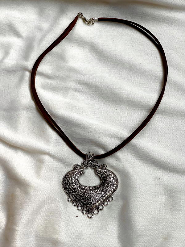 necklace  Image 1 Preview
