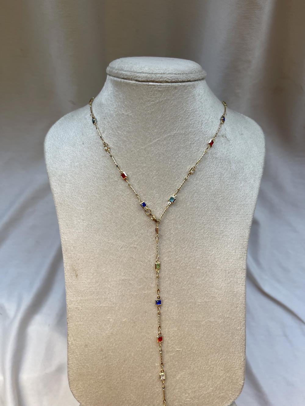 necklace  Preview Image