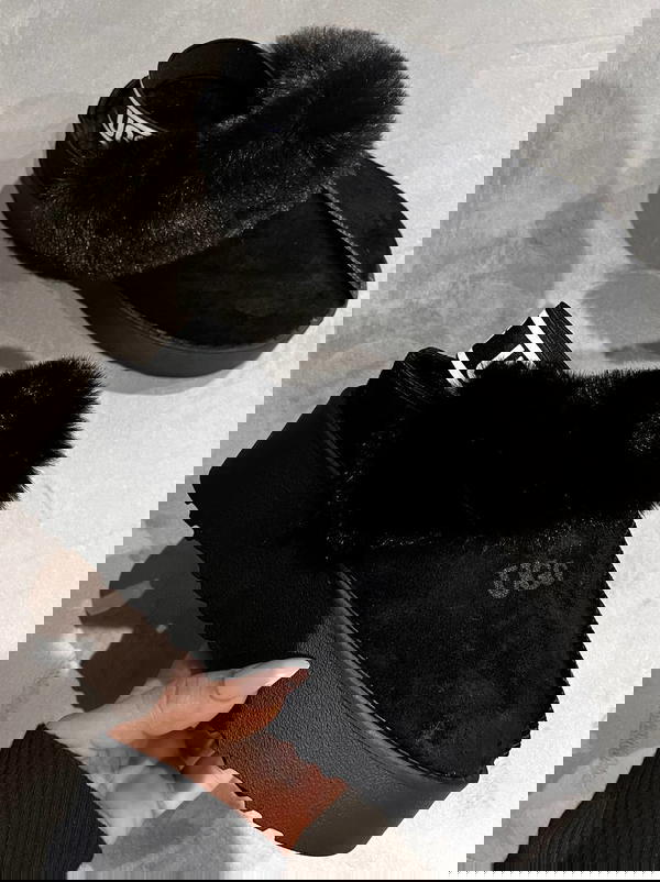 UGG Image 4 Preview