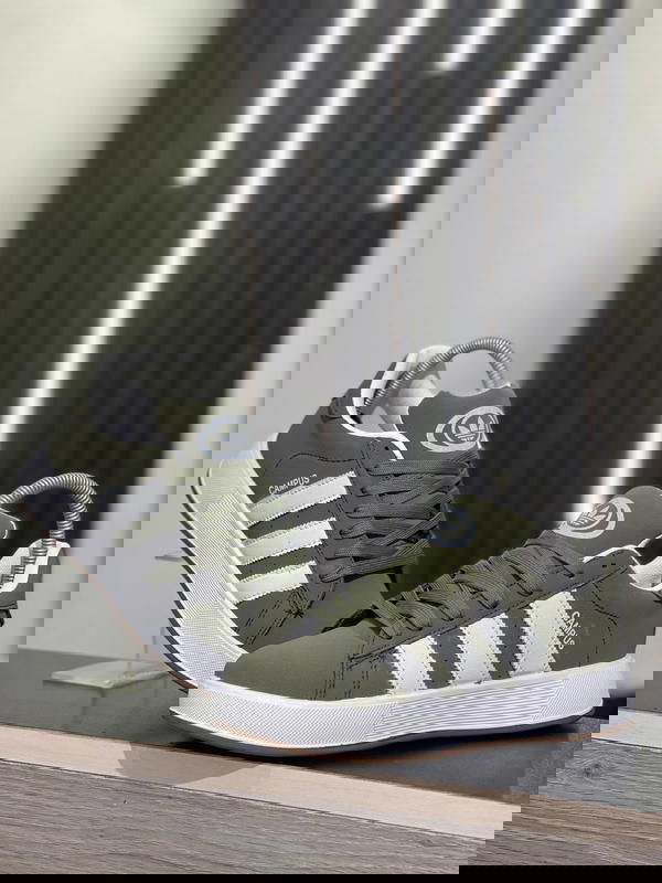 اديداس كامبوس Image 3 Preview