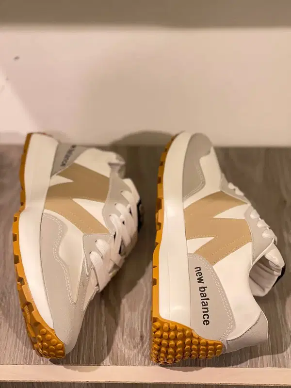 new balance 327 Image 10 Preview