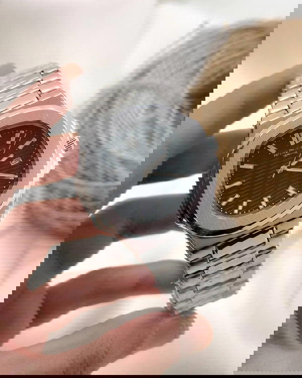 PATEK PHILIPPE Image 1 Preview