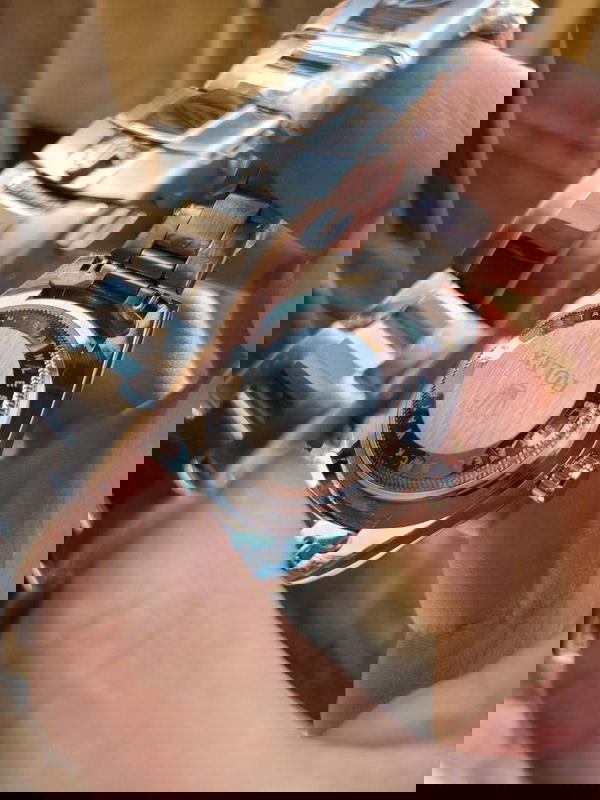 ROLEX Image 3 Preview