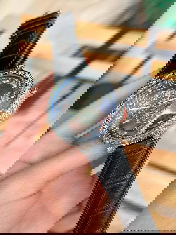 KEEP MOVING Image 1 Preview
