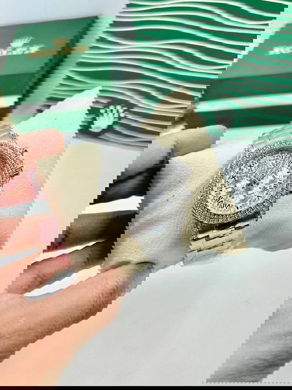 ROLEX Image 1 Preview