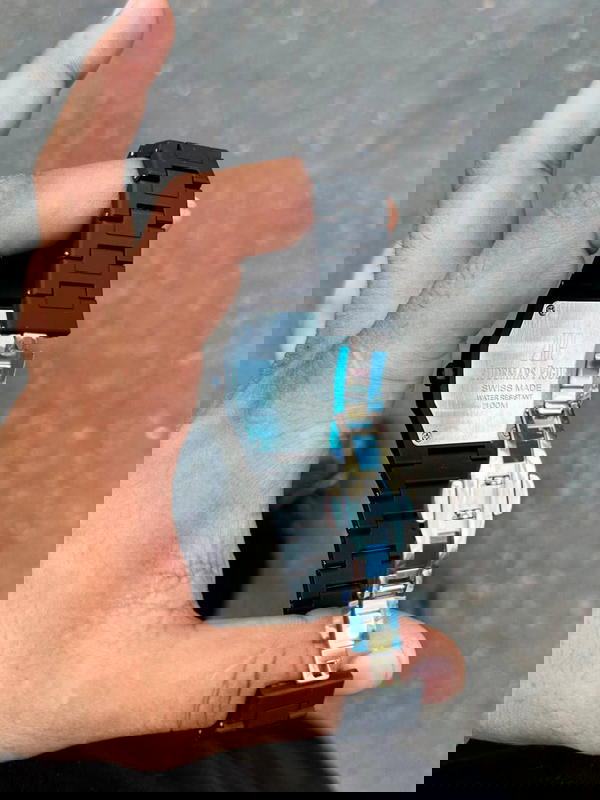 الساعة الكربون التريند الأصلية Image 4 Preview