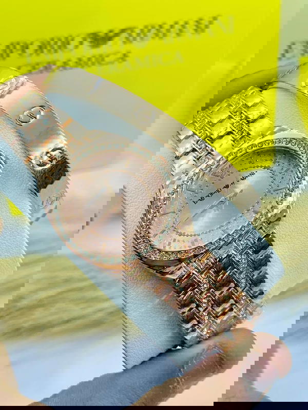 انسيال حريمي Image 1 Preview