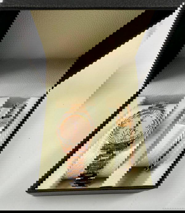 طقم حريمي Image 6 Preview