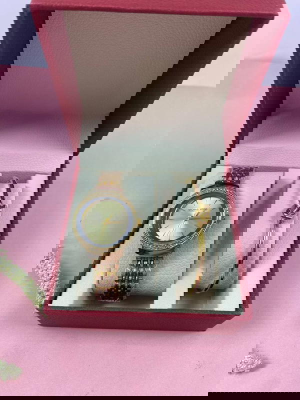 طقم حريمي Image 7 Preview